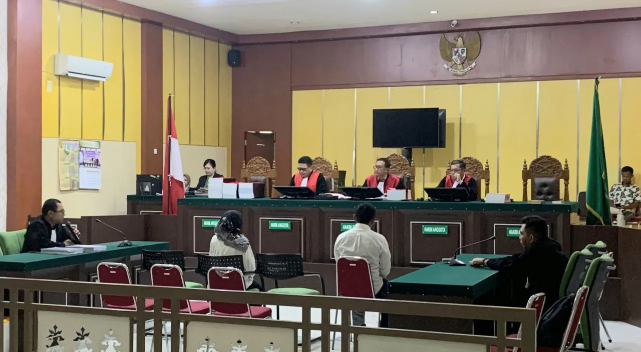 Mantan Kades dan Sekdes Dusunan Barat Dituntut 4 Tahun Penjara Denda 150 Juta Rupiah