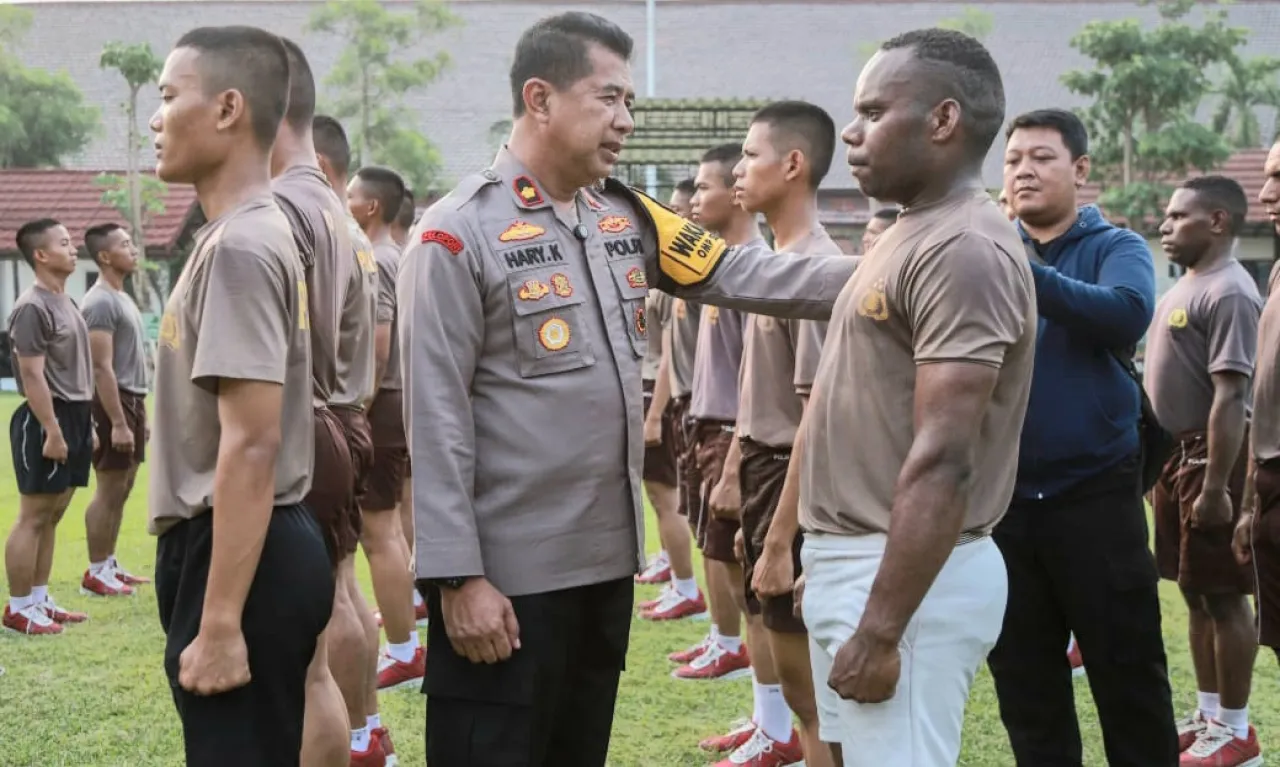 Polres Jombang Beri Semangat dan Motivasi Siswa Latja SPN Mojokerto