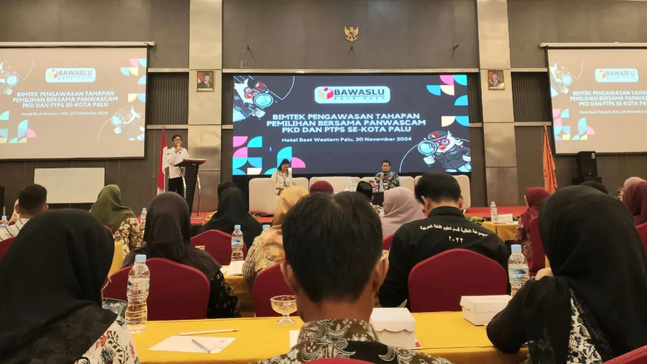 Bawaslu Kota Palu Gelar Bimtek Untuk PKD dan PTPS Se-Kota Palu