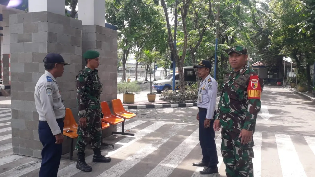 Aparat Keamanan Pastikan Libur Nataru Berjalan Lancar di Surabaya