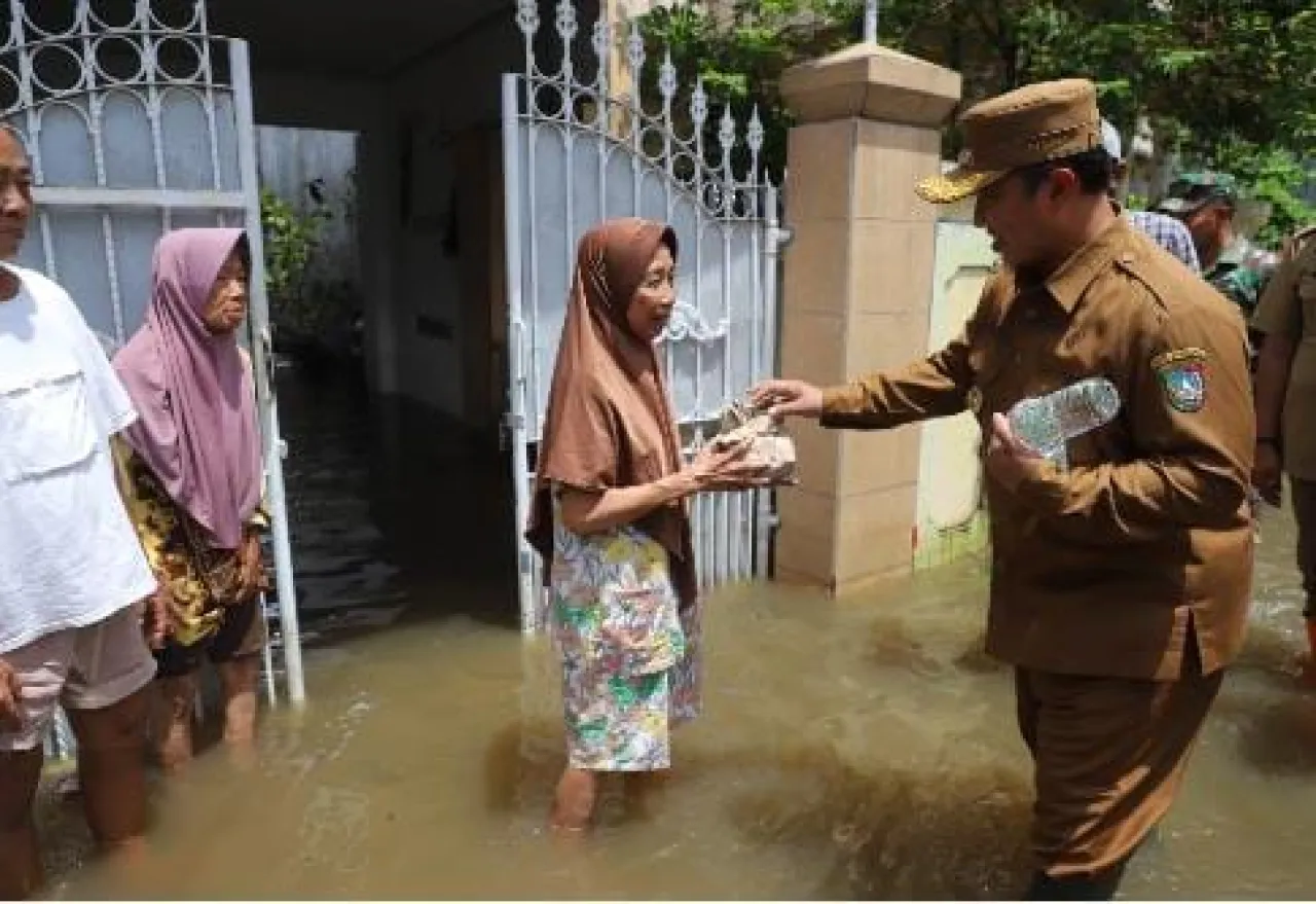 Pj Bupati Jombang, Sambangi Warga 3 Kecamatan Terdampak Banjir