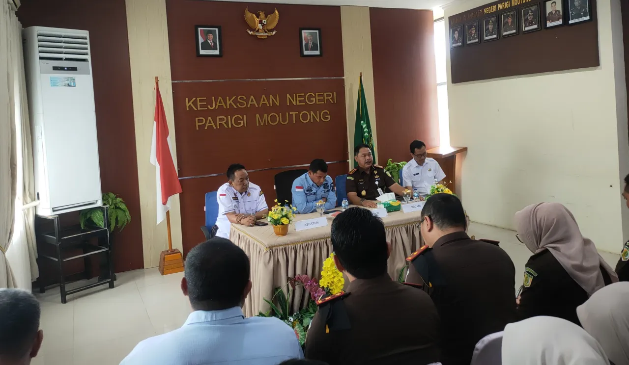 Supervisi : Wakajati Sulteng Tekankan Implementasi Nilai Luhur Trapsila Adhyaksa dan Tri Krama Adhyaksa