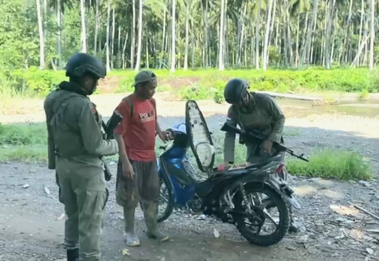 Razia Kendaraan di Poso, Satgas Madago Raya Pastikan Keamanan Menjelang Nataru