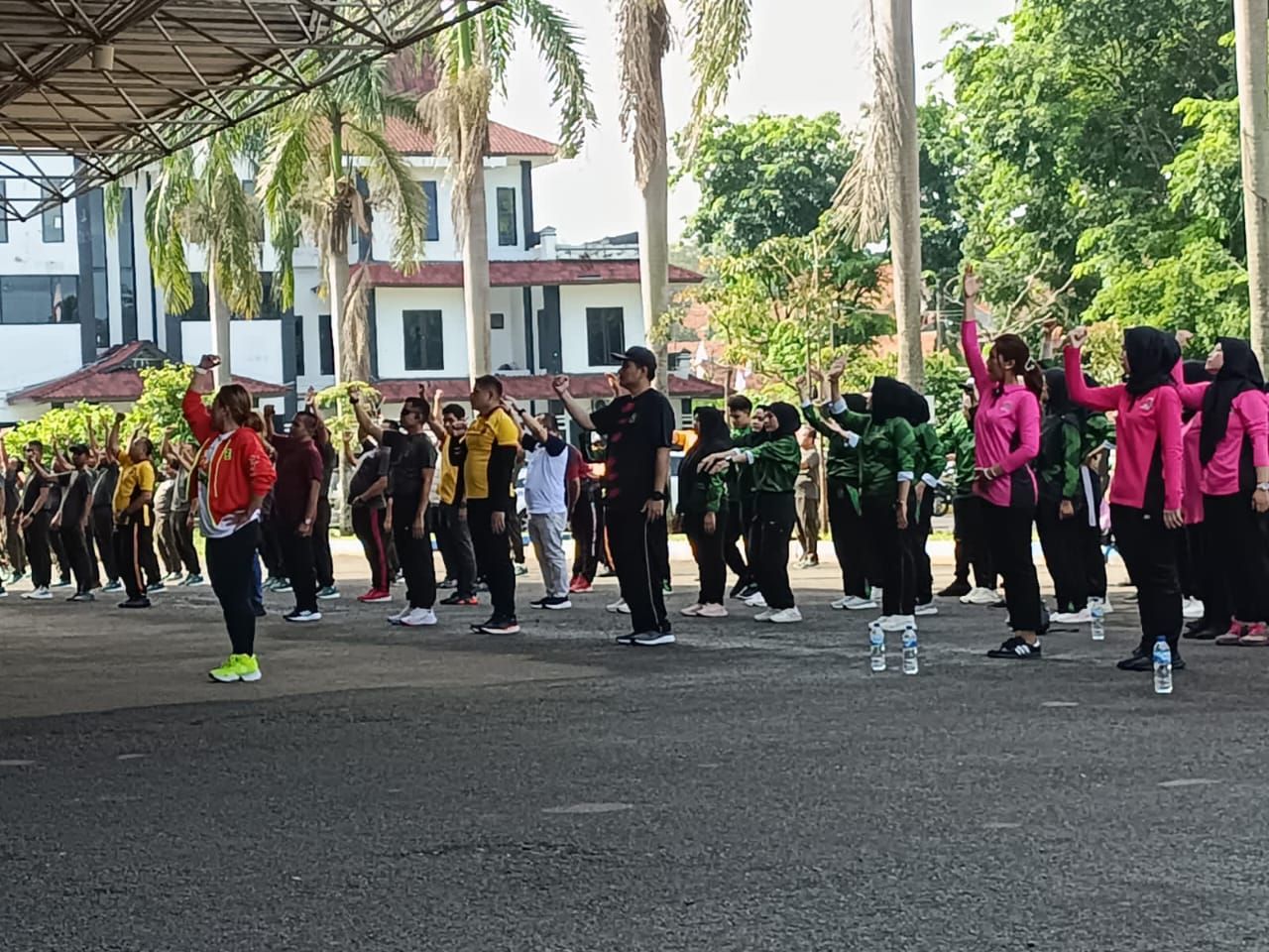 Bugar : Sinergitas TNI - Polri dan Forkopimda Purwakarta wujud hadirnya negara ditengah maayarakat