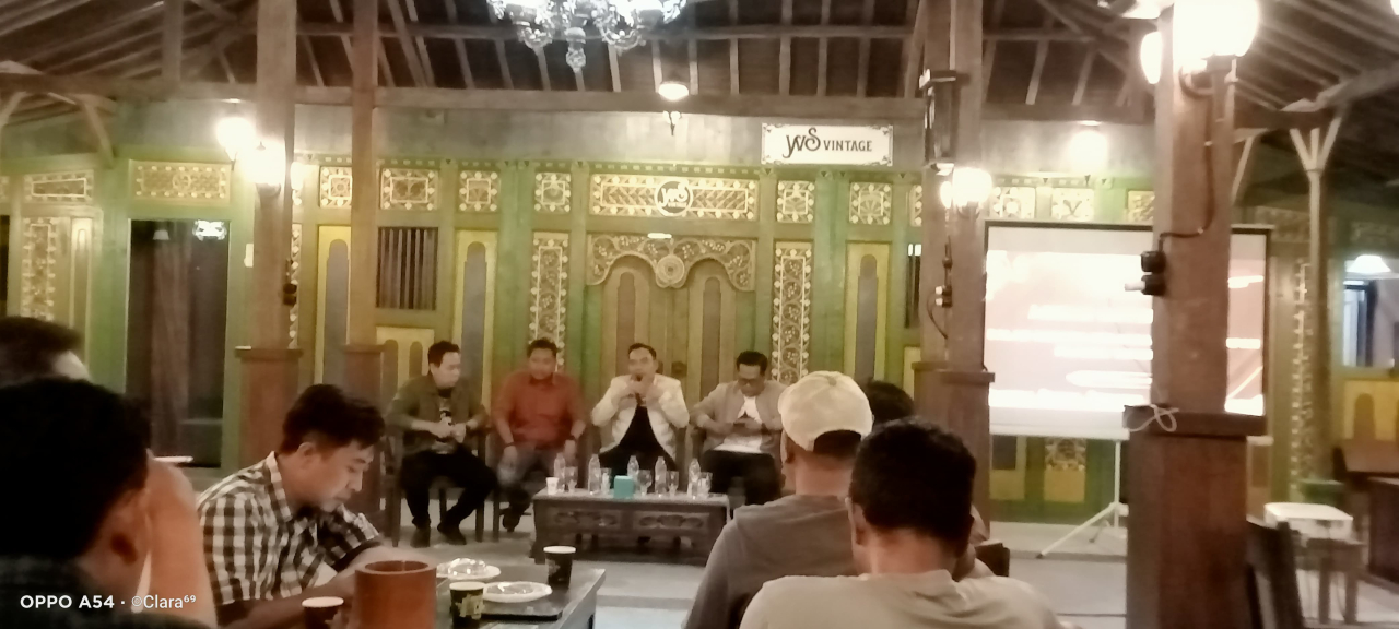 KPU Kabupaten Mojokerto gandeng insan pers sosialisasikan capaian progres dan program dalam pilkada 2024 (foto : zia_beritaformat.com)