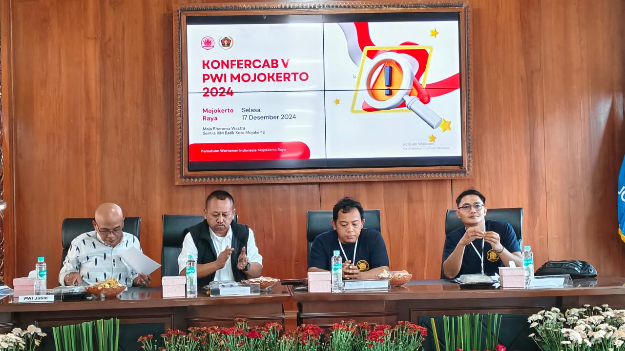 Pembukaan Konferensi Cabang PWI Mojokerto ke 5 (foto : zia_beritaformat.com)