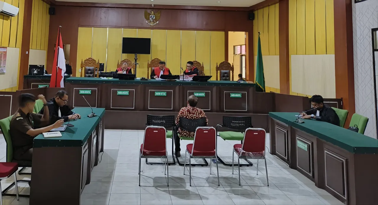 Mantan Camat Sidoan di Vonis 18 Bulan Penjara dan Denda 100 Juta Rupiah