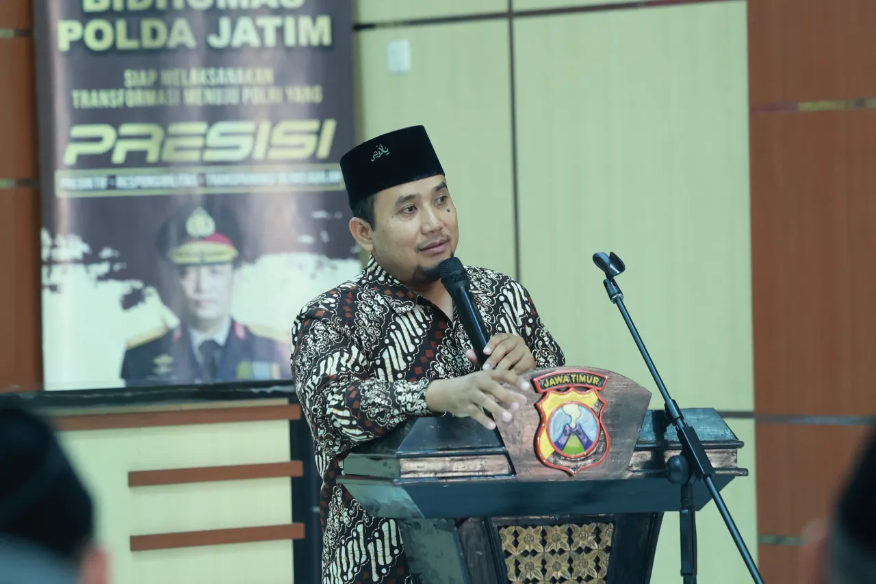 Pengasuh Ponpes Nurul Falah Surabaya Dukung Rekrutmen Polri Jalur Santri