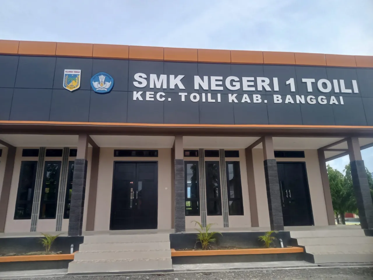 Dinas Pendidikan Provinsi Sulawesi Tengah Gelontor 3 Miliar Lebih Untuk SMKN 1 Toili