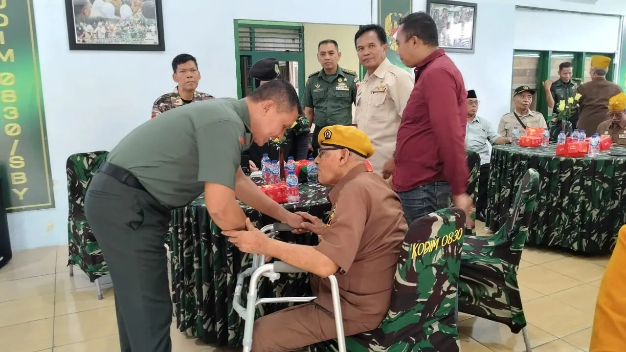 Kodim 0830/Surabaya Gelar Komsos Bersama Keluarga Besar TNI, Perkuat Sinergi dan Bela Negara