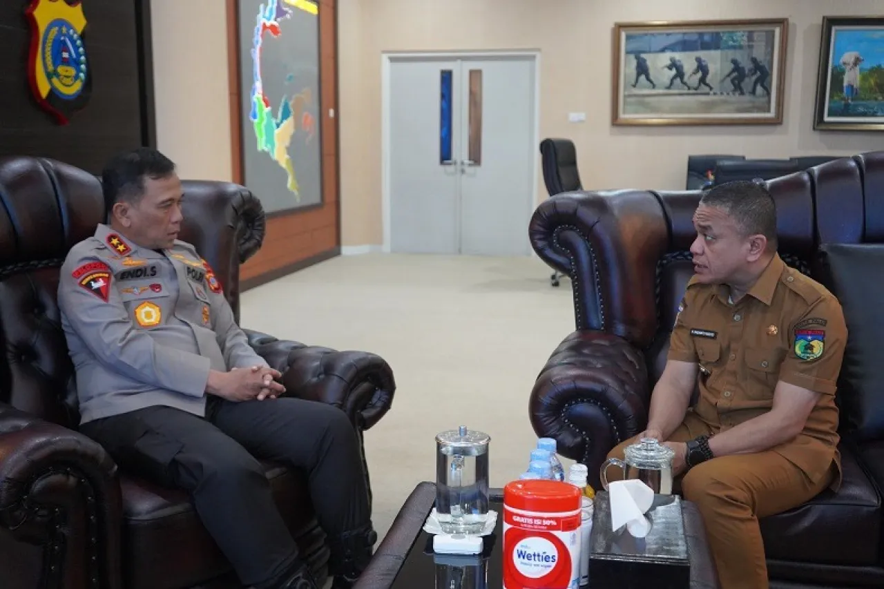 Perkuat Sinergi, Kapolda Sulteng dan Wali Kota Palu Sepakat Jaga Stabilitas dan Dukung Pembangunan Daerah