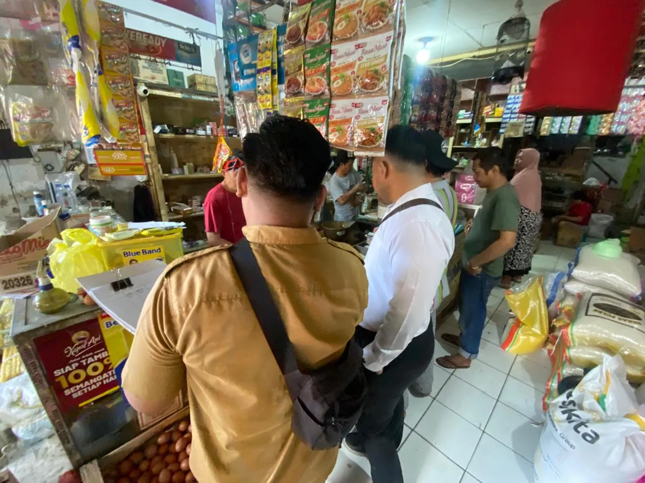 Satreskrim Polres Mojokerto Kota Awasi Ketat Penjualan Beras, Pastikan Harga Sesuai HET