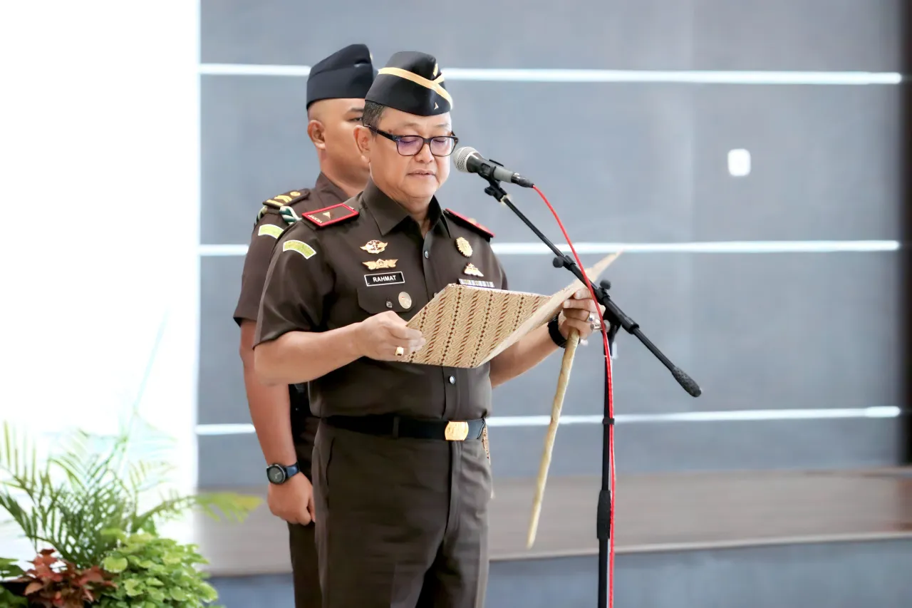 Kajati Sulteng Lantik Imanuel Rudy Pailang sebagai Wakajati: Tegaskan Profesionalitas dan Integritas Penegakan Hukum