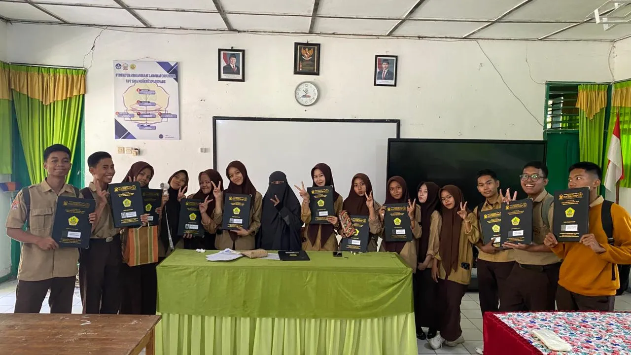 SMA Negeri 3 Parepare Terapkan Pembagian Rapor Partisipatif dan Tepat Waktu
