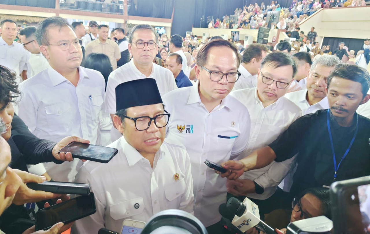 Cak Imin usai acara dengan UMKM di GOR olahraga Majapahit Kota Mojokerto (foto : humaspemkotmojokerto/zia_beritaformat.com)
