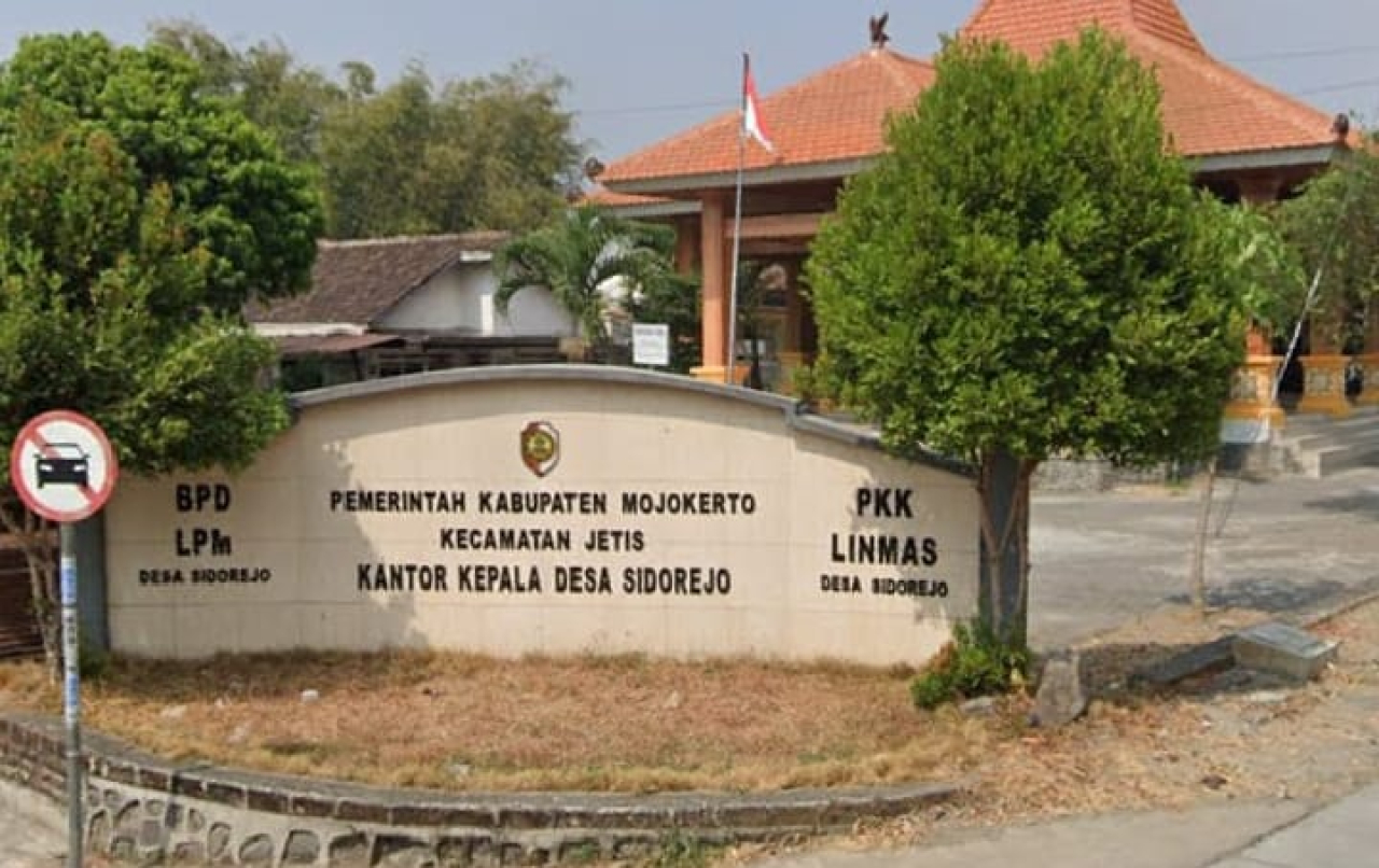 Tampak kantor Desa Sidorejo, Kecamatan Jetis, Kabupaten Mojokerto (foto : erick_beritaformat.com)