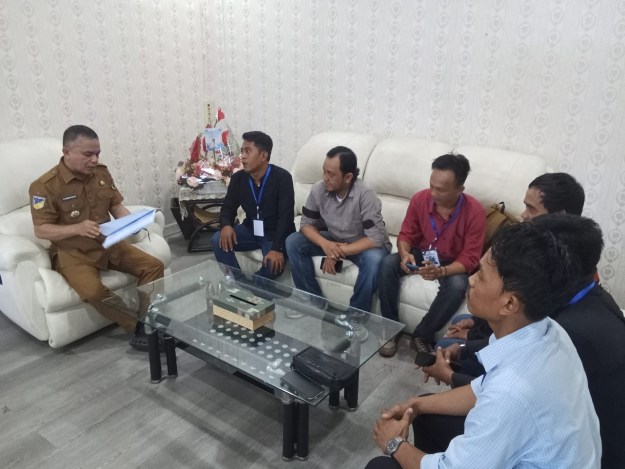 Walikota Palu, H. Harianto Rasyid, SE., saat menerima panitia Musda PJS (foto : agus/anjasman_beritaformat.com)