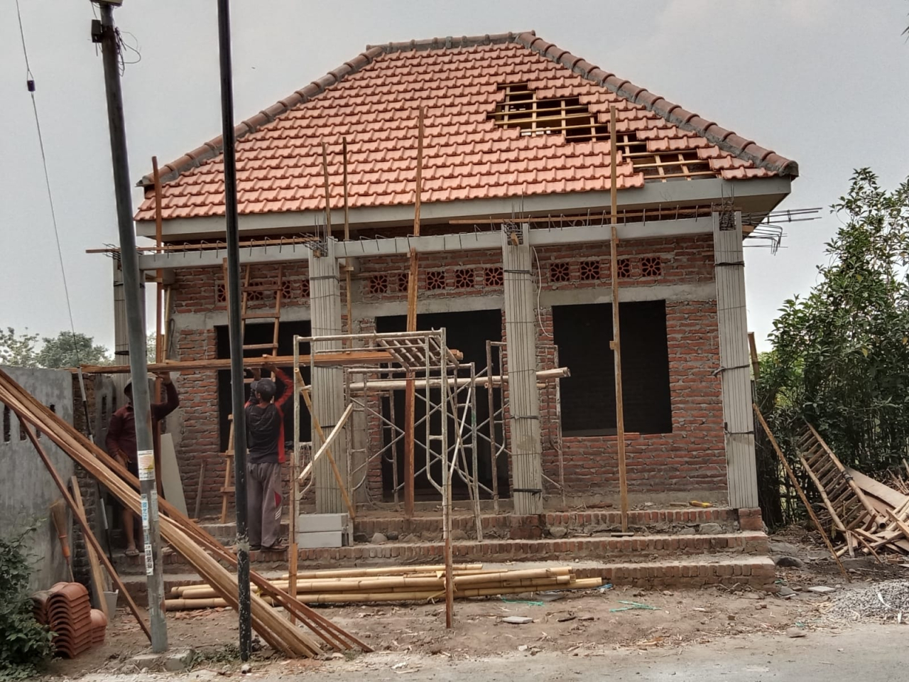 Kegiatan pembanguna posyandu pada tahun 2023 (foto : dokumenpemdeswonorejo/redaksi_beritaformat.com)
