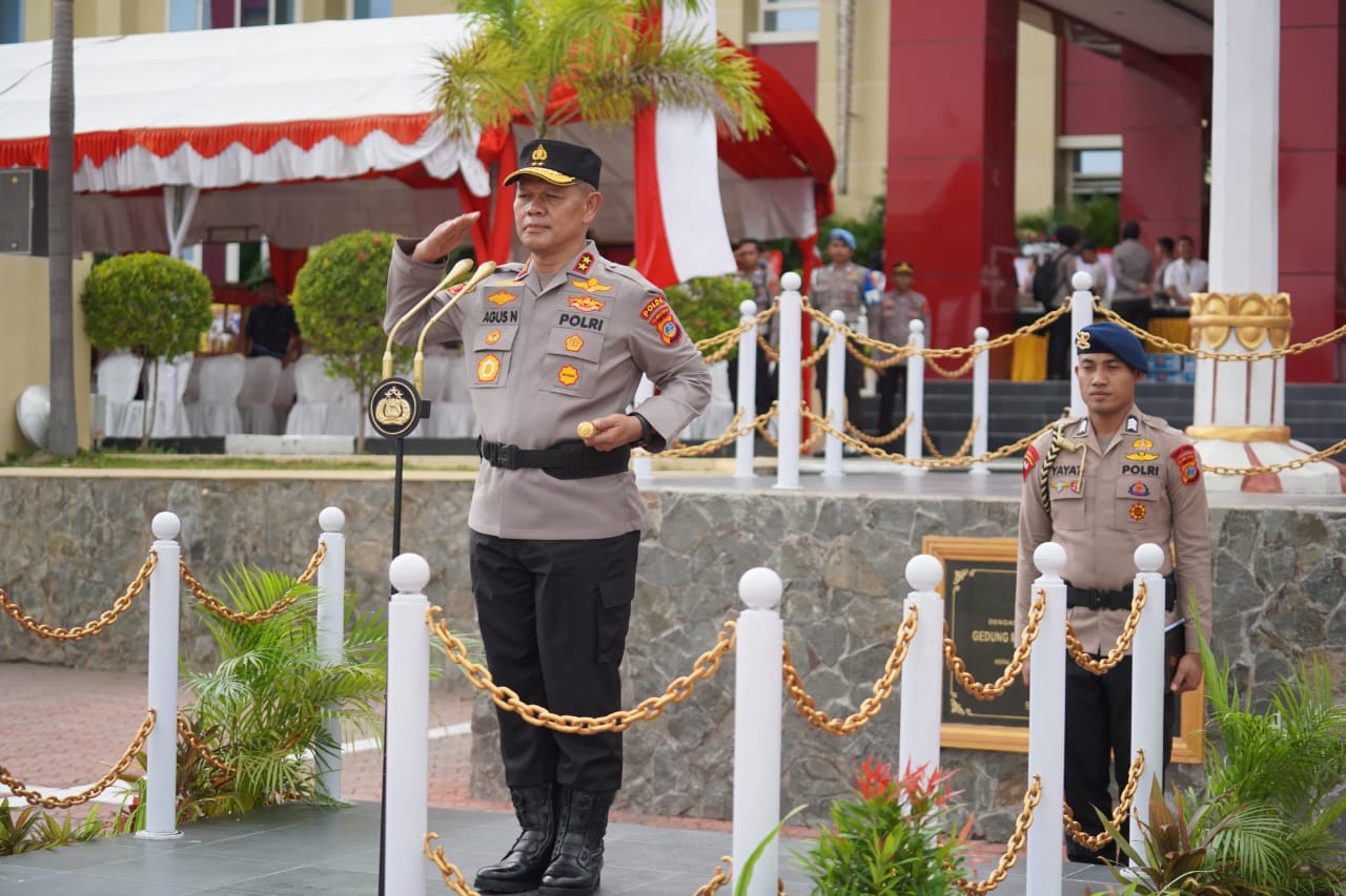 Kapolda Sulteng, Irjen Pol. Dr. Agus Nugroho saat pimpin sertijab anggota Polda Sulteng (bidhumaspoldasulteng/asri_beritaformat.com)