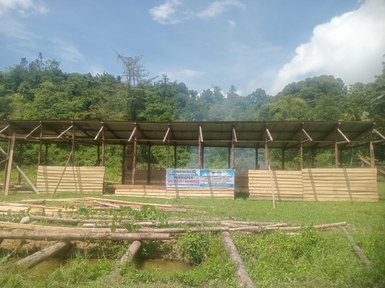 Progres pembangunan calon gedung SMA Negeri 1 Basidondo (foto ; agus_beritaformat)