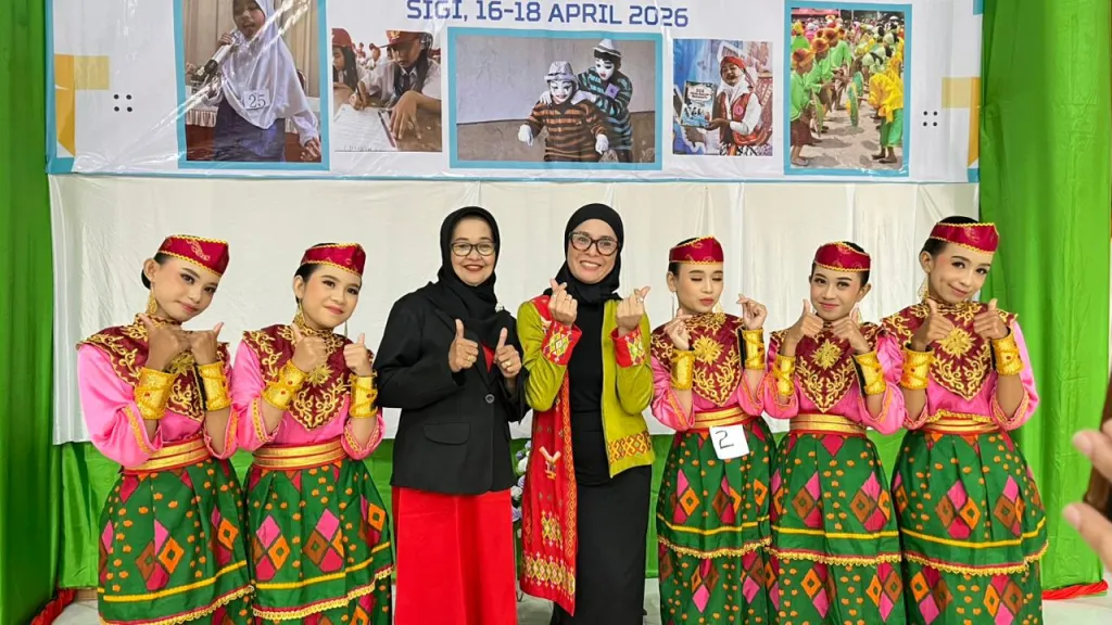 SMPN 4 Sigi Sabet Juara 1 FLS3N Cabang Tari Kreasi
