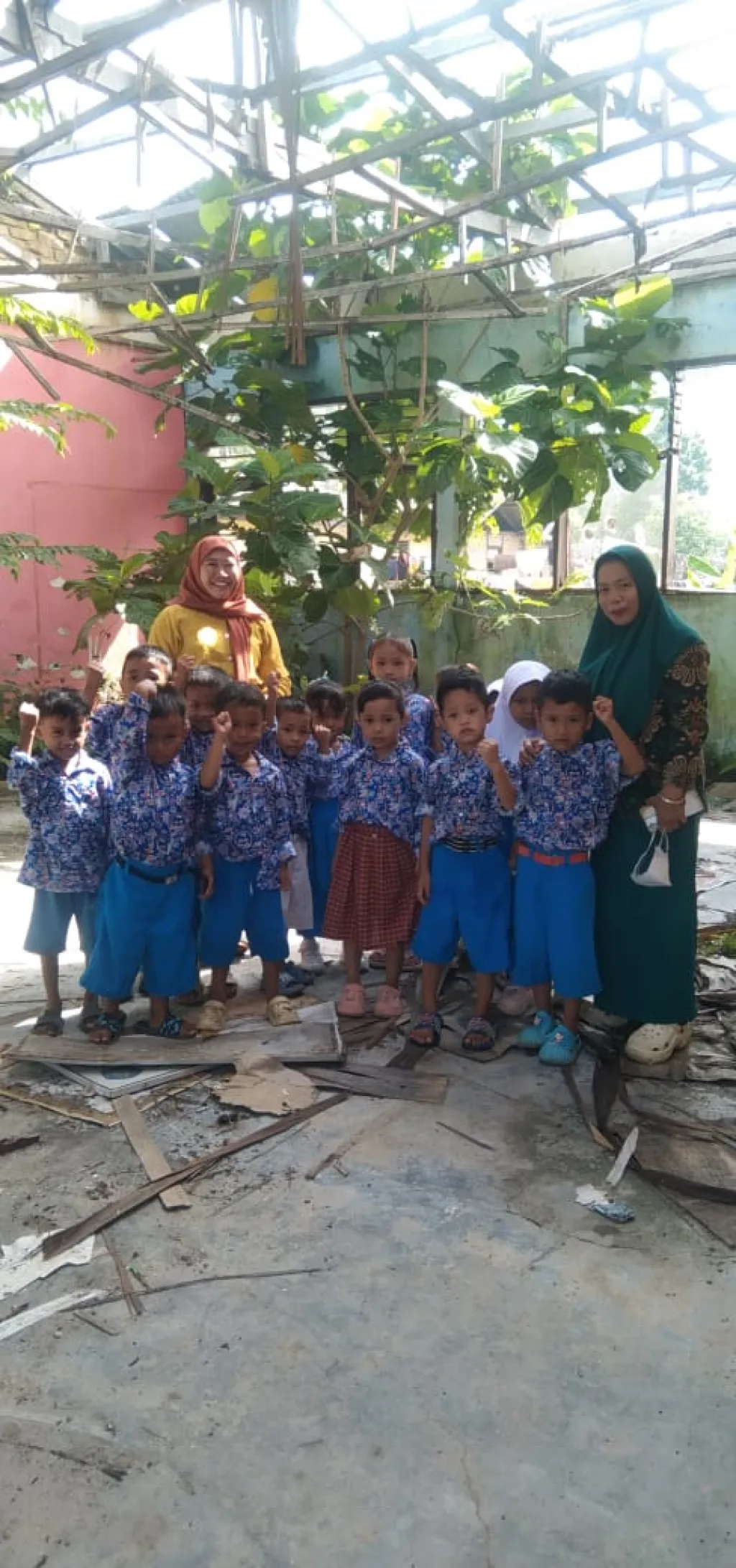 20 Tahun Terbengkalai, TK Negeri 1 Sidoan Nyaris Roboh