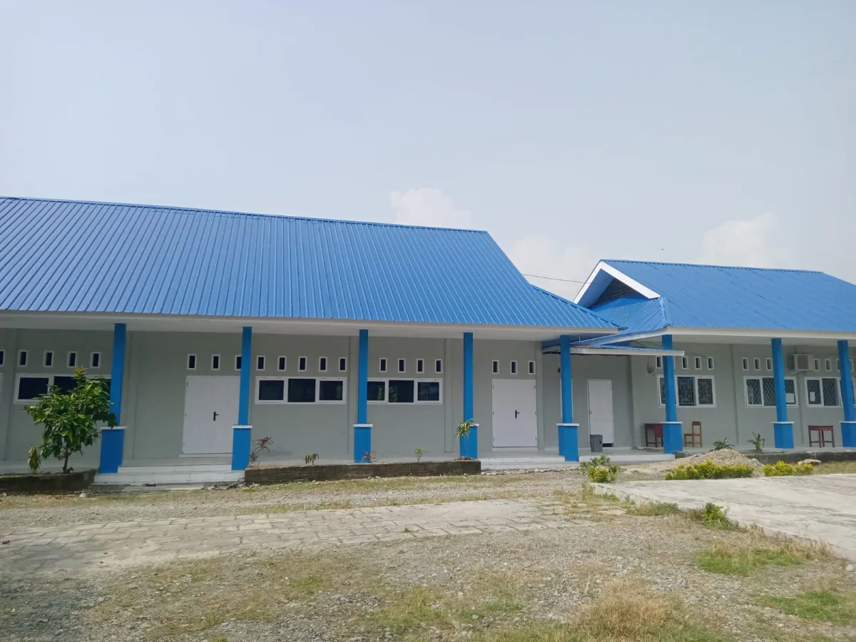 Revitalisasi Rp1 Miliar SMKN Ampibabo Dikebut, Pagar Sekolah Masih Jadi PR