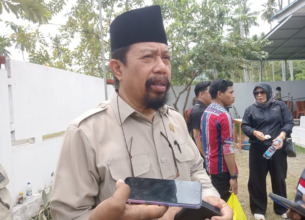 Anggota DPRD Provinsi Sulawesi Tengah Komisi III dari Partai Golkar, Ir. H. Musliman, MM. Usai melaksanakan reses (foto ; agus_beritaformat)