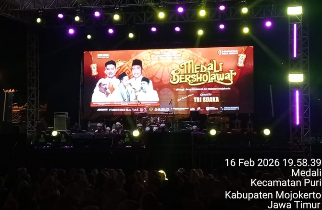Suasana puncak perayaan ruwat desa medali tahun 2026 (foto : oka_beritaformat)