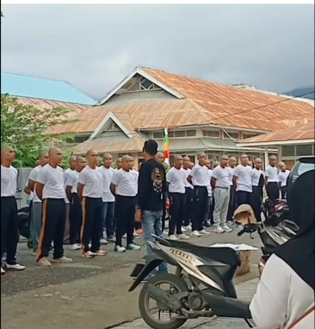 Pelatihan Satpam PT. Trisula Bangkit Bersama oleh Dirbhinmas Polda Sulteng (foto : anjasman_beritaformat.com)