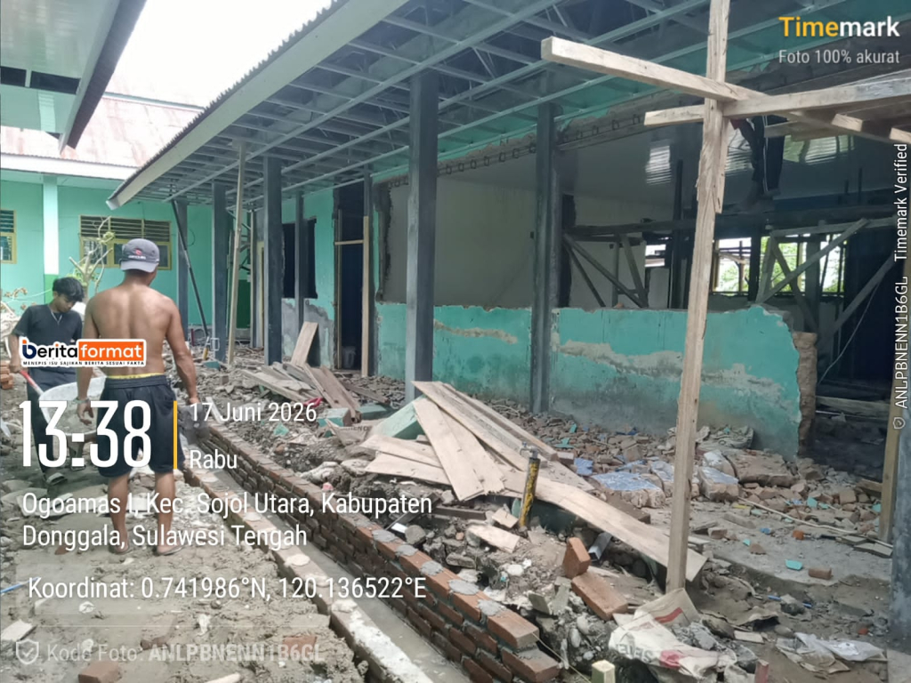 Progres pembangunan ruang kelas baru di MTSS DDI Ogoamas, Kabupaten Donggala (foto : agus_beritaformat)