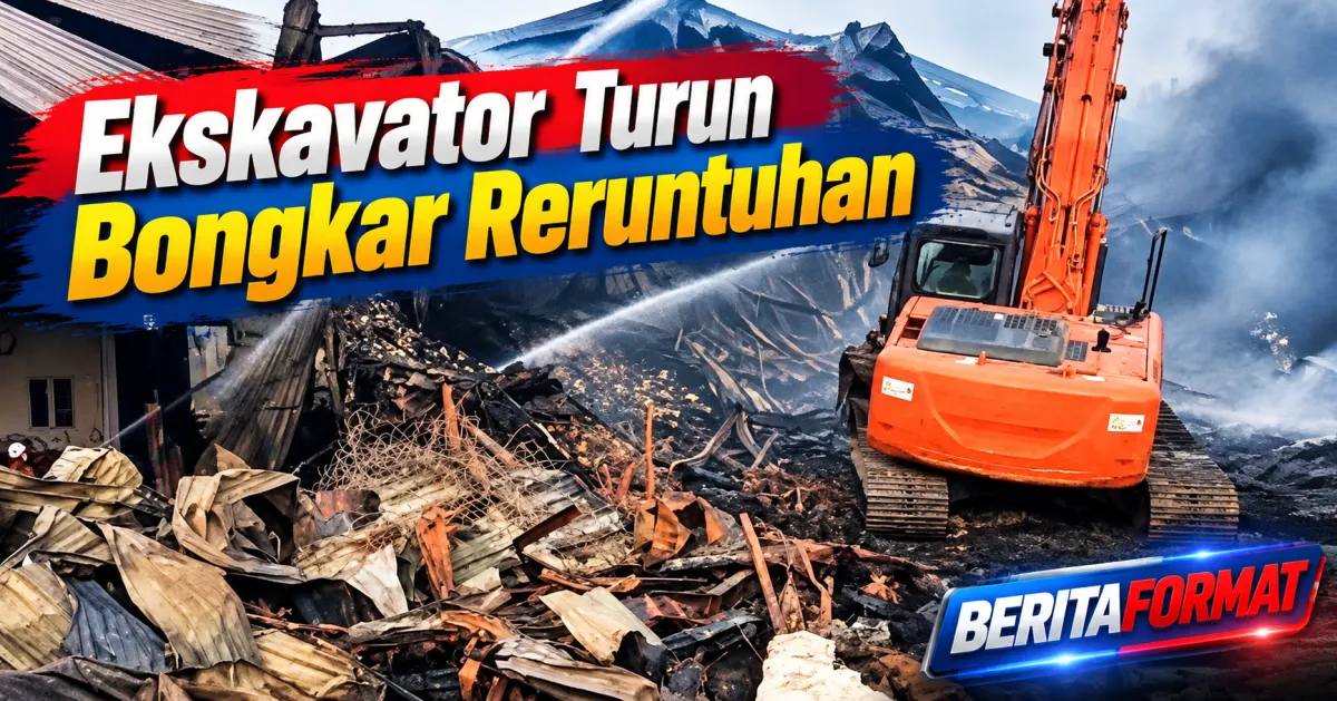 24 Jam Lebih, Api Pabrik Sepatu Belum Jinak; Ekskavator Turun Bongkar Reruntuhan